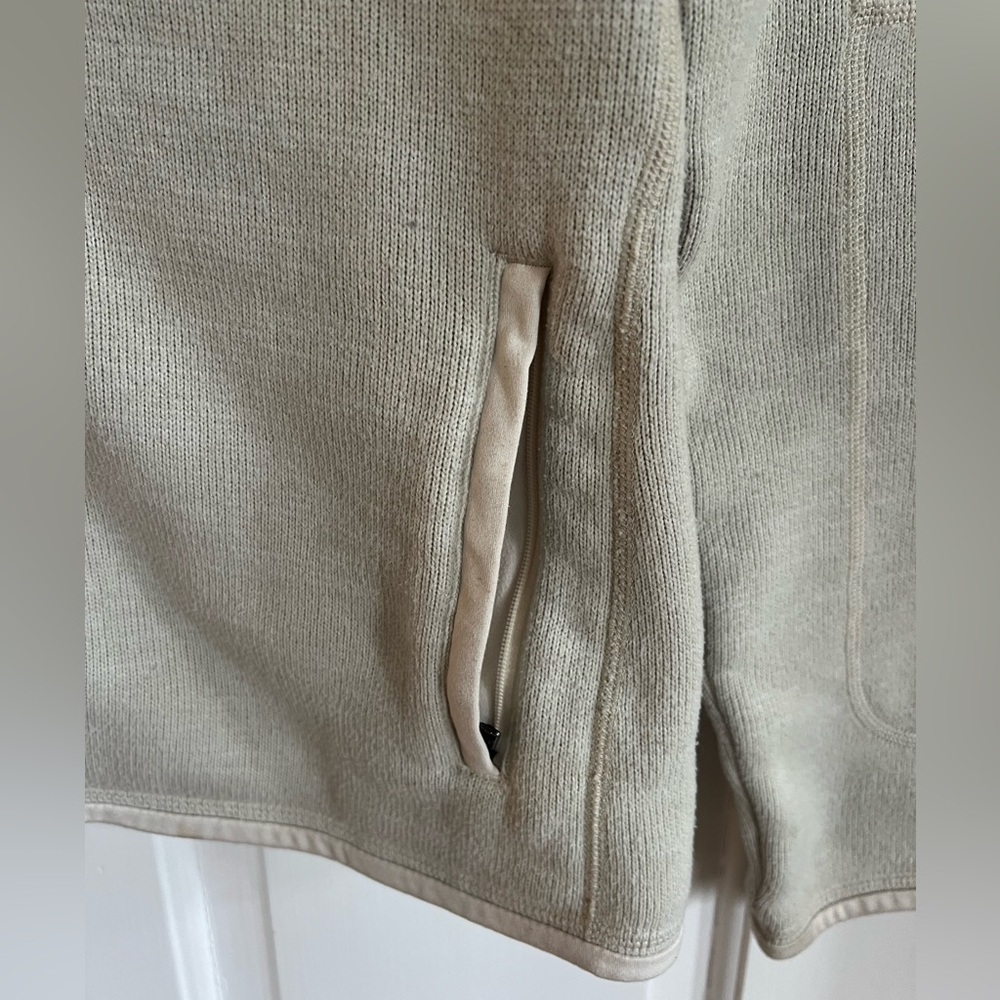Patagonia Women’s better sweater size small knit zip fleece in light green/grey - Picture 5 of 9
